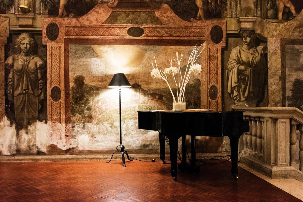 Hotel Columbus Рим Екстериор снимка