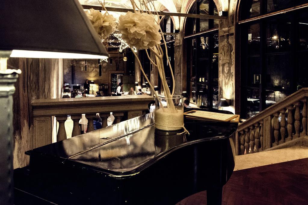 Hotel Columbus Рим Екстериор снимка
