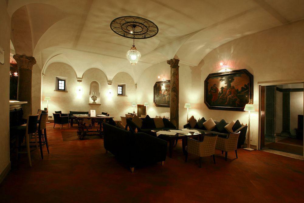 Hotel Columbus Рим Екстериор снимка